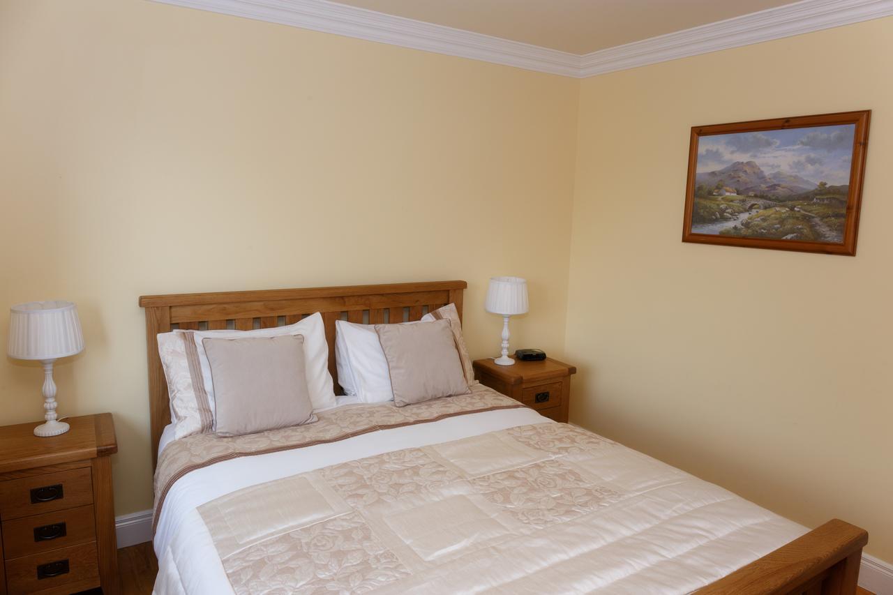 Tower View Hotel Dingle Bagian luar foto